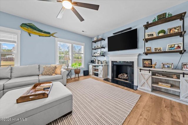 101 Woodford Lane, Vass, NC 28394