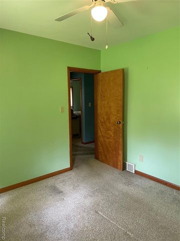 7234 Davison Road, Davison, MI 48423