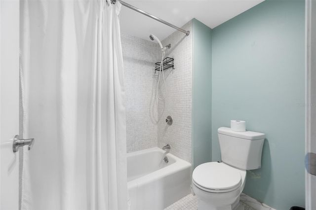 1621 GULF BOULEVARD 706, Clearwater Beach, FL 33767
