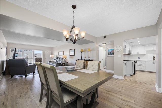 1621 GULF BOULEVARD 706, Clearwater Beach, FL 33767
