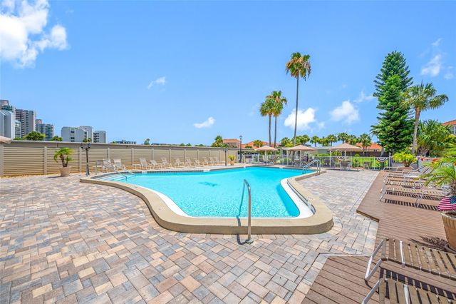 1621 GULF BOULEVARD 706, Clearwater Beach, FL 33767