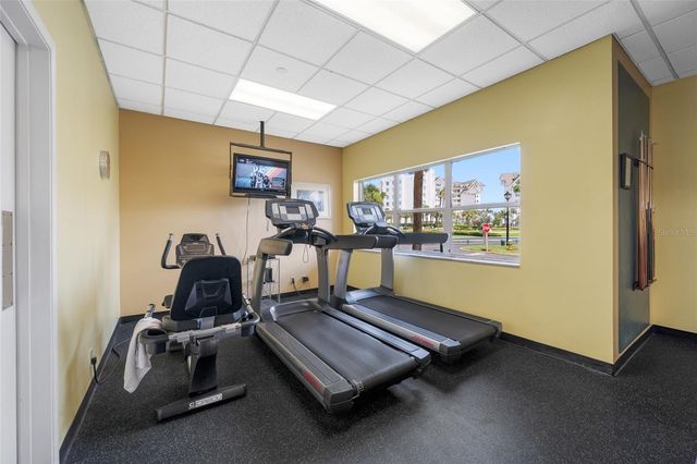1621 GULF BOULEVARD 706, Clearwater Beach, FL 33767