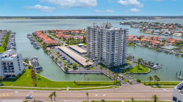 1621 GULF BOULEVARD 706, Clearwater Beach, FL 33767