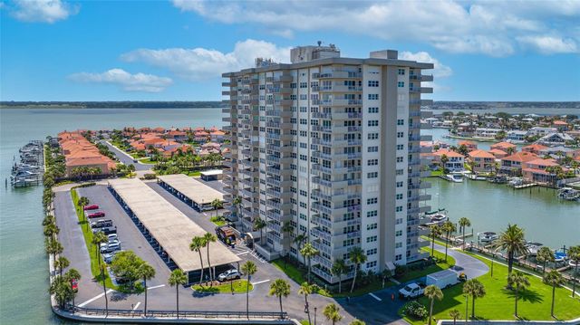 1621 GULF BOULEVARD 706, Clearwater Beach, FL 33767