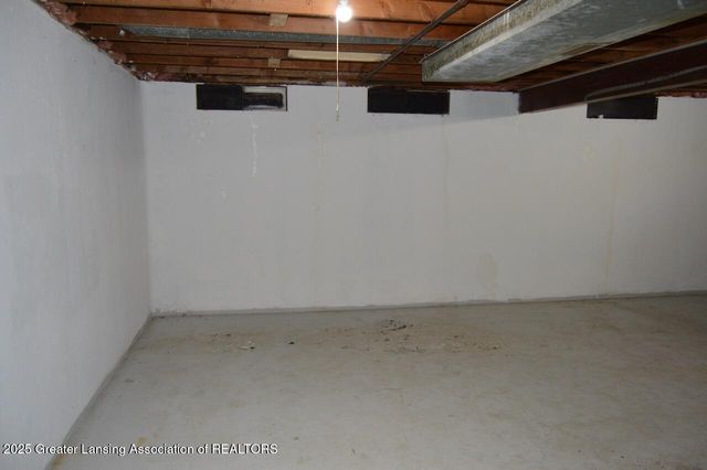 4018 Clayborn Road, Lansing, MI 48911