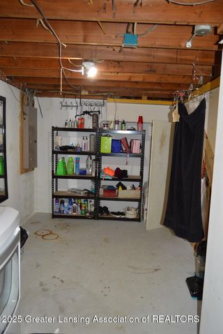 4018 Clayborn Road, Lansing, MI 48911