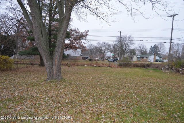 4018 Clayborn Road, Lansing, MI 48911
