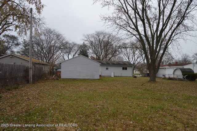 4018 Clayborn Road, Lansing, MI 48911