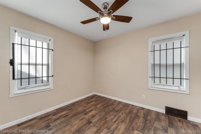 5525 Cadieux Road, Detroit, MI 48224