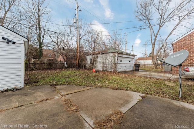 5525 Cadieux Road, Detroit, MI 48224