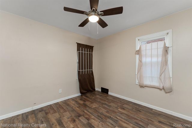 5525 Cadieux Road, Detroit, MI 48224