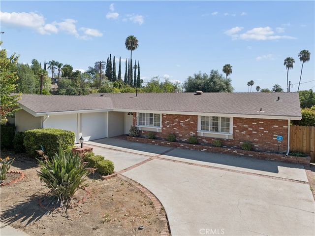 5666 Rawlings, Woodland Hills, CA 91367