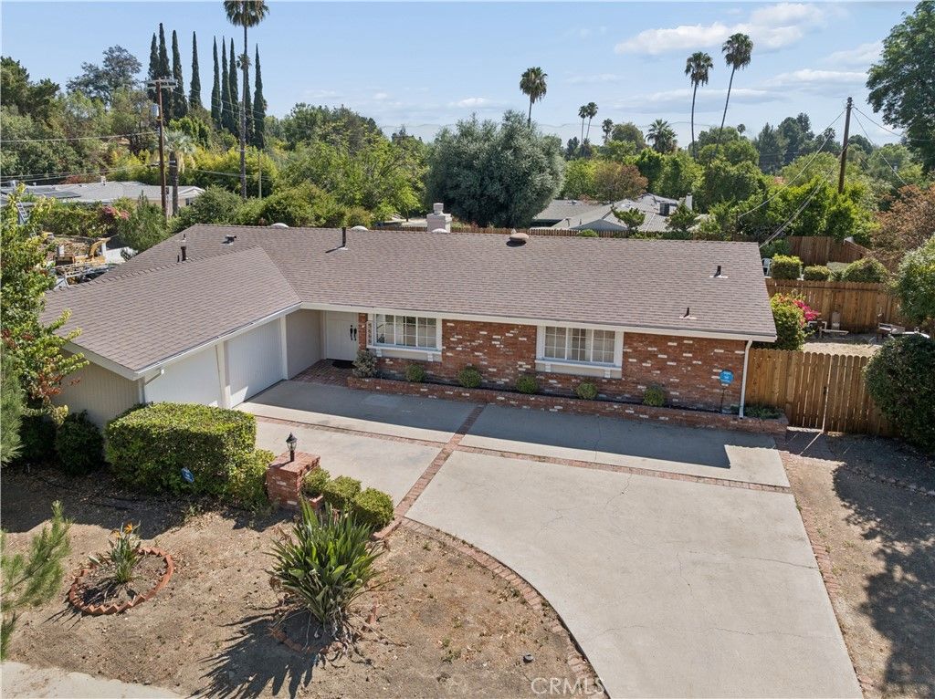 5666 Rawlings, Woodland Hills, CA 91367