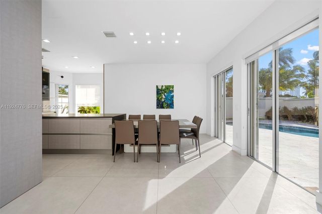 1549 Breakwater Ter 1549, Hollywood, FL 33019