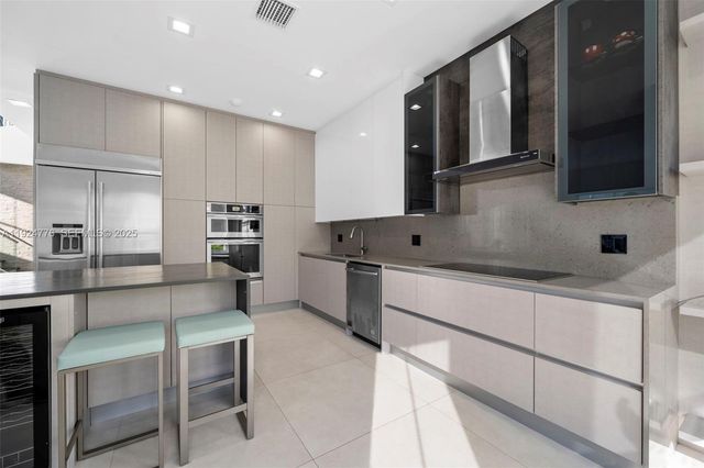 1549 Breakwater Ter 1549, Hollywood, FL 33019