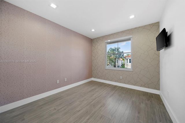 1549 Breakwater Ter 1549, Hollywood, FL 33019