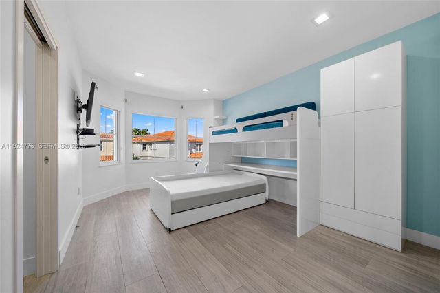 1549 Breakwater Ter 1549, Hollywood, FL 33019