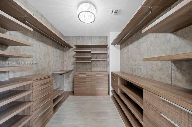 1549 Breakwater Ter 1549, Hollywood, FL 33019