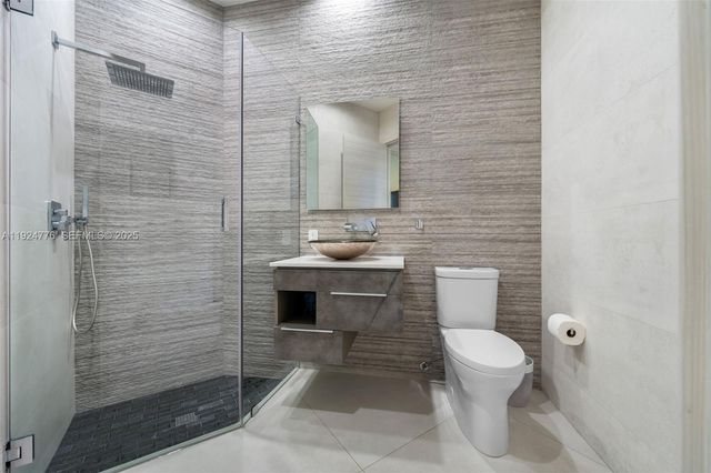 1549 Breakwater Ter 1549, Hollywood, FL 33019