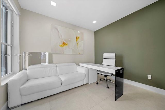 1549 Breakwater Ter 1549, Hollywood, FL 33019