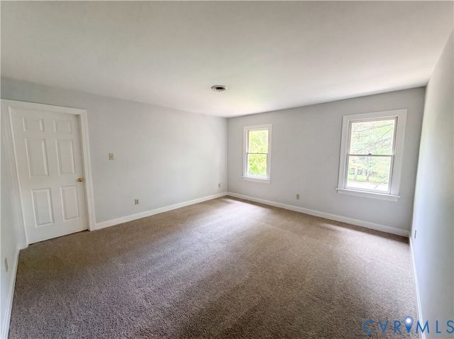 5517 W Bay Ct, Midlothian, VA 23112