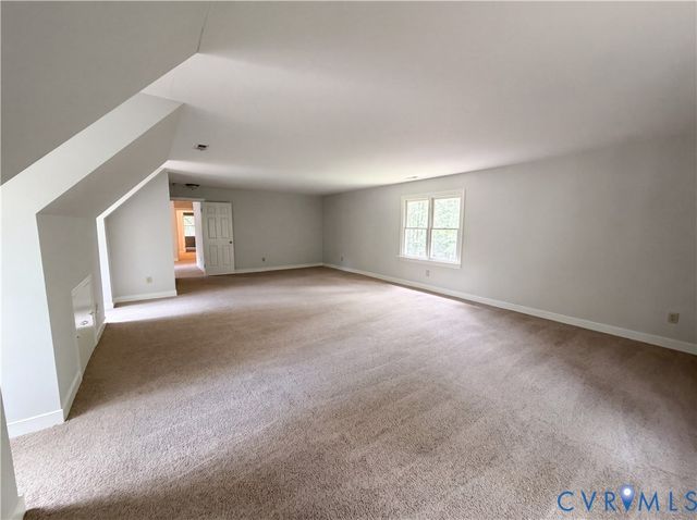 5517 W Bay Ct, Midlothian, VA 23112