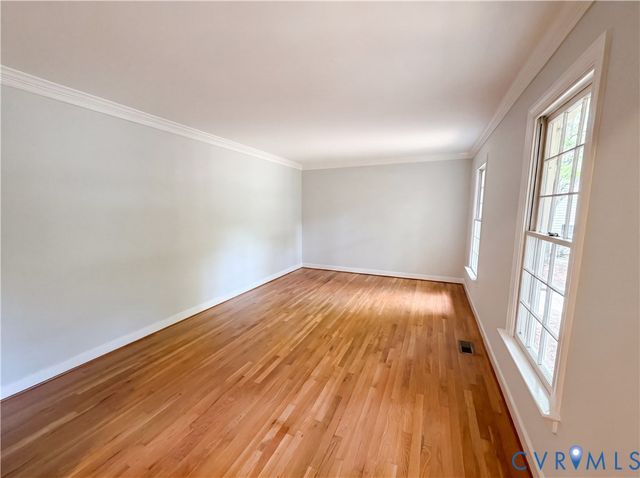5517 W Bay Ct, Midlothian, VA 23112