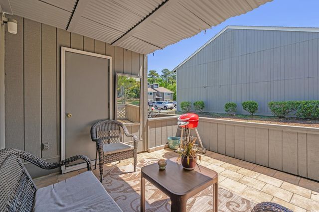 10301 N Kings Hwy Apt 8-1, Myrtle Beach, SC 29572