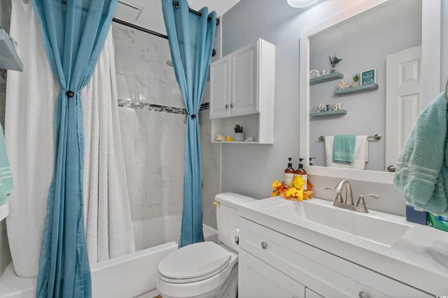 10301 N Kings Hwy Apt 8-1, Myrtle Beach, SC 29572