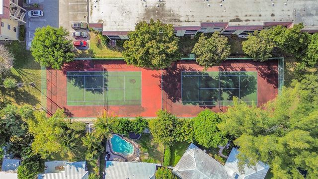 138 S Cypress Road 214, Pompano Beach, FL 33060