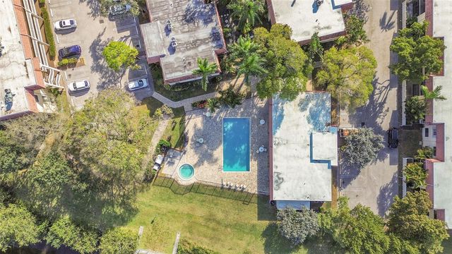 138 S Cypress Road 214, Pompano Beach, FL 33060