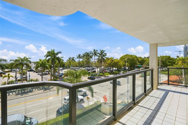 2575 S Bayshore Drive 4A, Miami, FL 33133