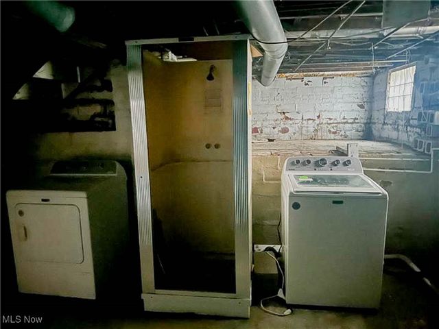 3320 Beechwood Avenue, Cleveland Heights, OH 44118