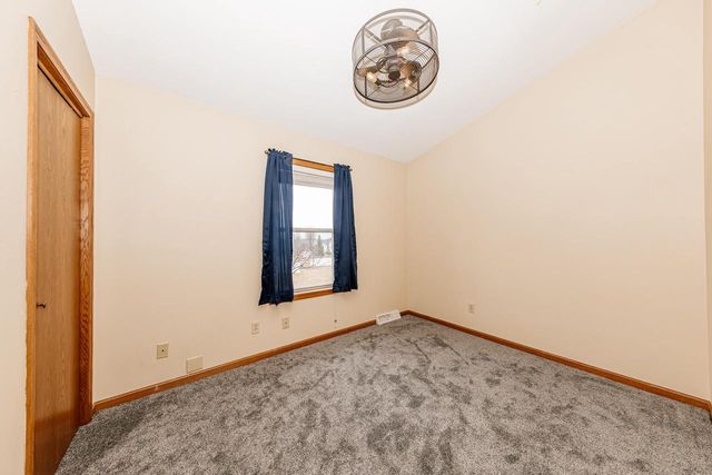 25 Pennycress COURT, Fond Du Lac, WI 54935