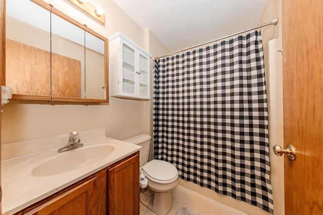 25 Pennycress COURT, Fond Du Lac, WI 54935