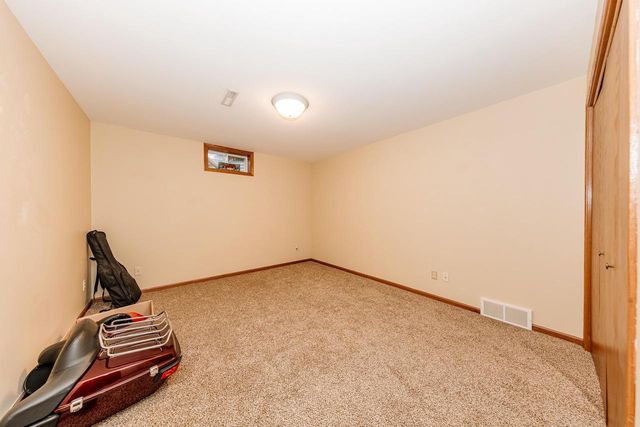 25 Pennycress COURT, Fond Du Lac, WI 54935