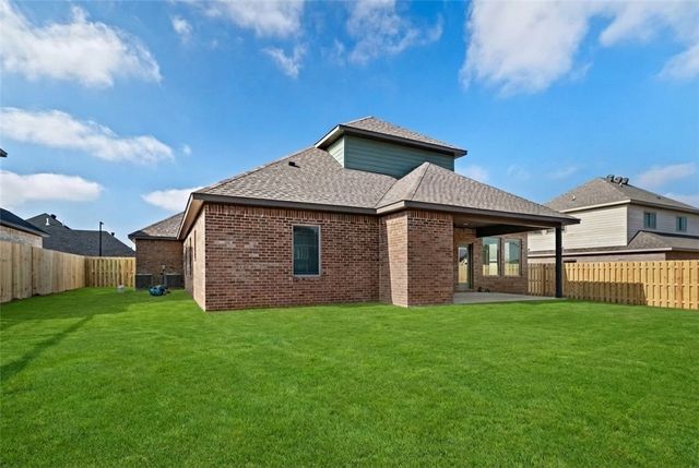 1210 Fierce Lane, Centerton, AR 72719