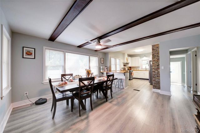 1018 E. 12 Mile Rd, Royal Oak, MI 48073