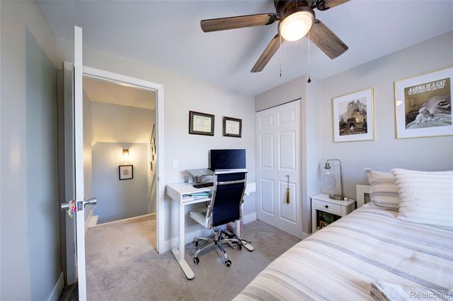 1018 E. 12 Mile Rd, Royal Oak, MI 48073