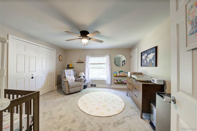 1018 E. 12 Mile Rd, Royal Oak, MI 48073