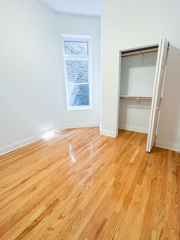 3512 N Halsted Street 2FF, Chicago, IL 60657