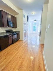 3512 N Halsted Street 2FF, Chicago, IL 60657