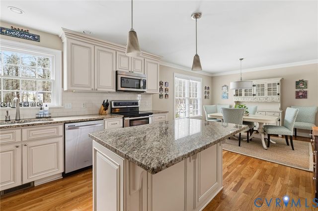 13111 Powderham Ln, Midlothian, VA 23113