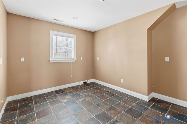 13111 Powderham Ln, Midlothian, VA 23113