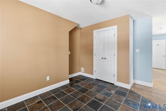 13111 Powderham Ln, Midlothian, VA 23113