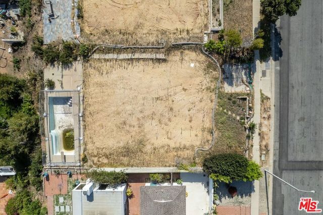 18414 Wakecrest Drive, Malibu, CA 90265