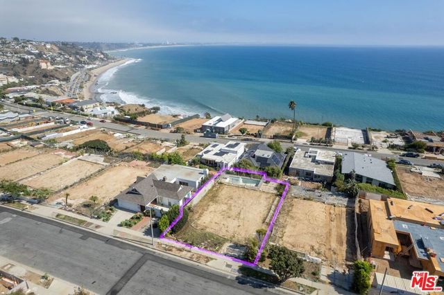 18414 Wakecrest Drive, Malibu, CA 90265