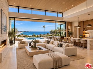 18414 Wakecrest Drive, Malibu, CA 90265