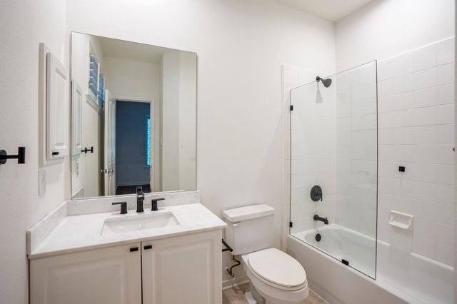 134 Plum Crest Circle, The Woodlands, TX 77382