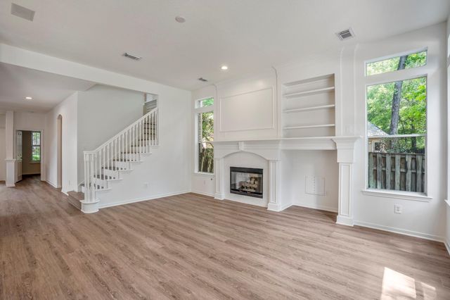 134 Plum Crest Circle, The Woodlands, TX 77382